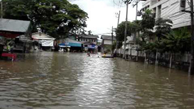 น้ำท่วมเมืองนคร (๓ พ.ย. ๒๕๕๓) Muang Nakorn Flood (Nov 3, 2010)